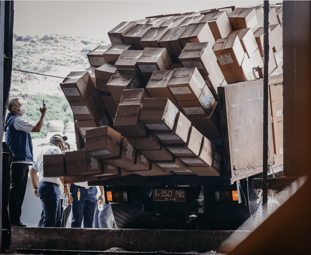 Safely Hauling Reclaimed Materials