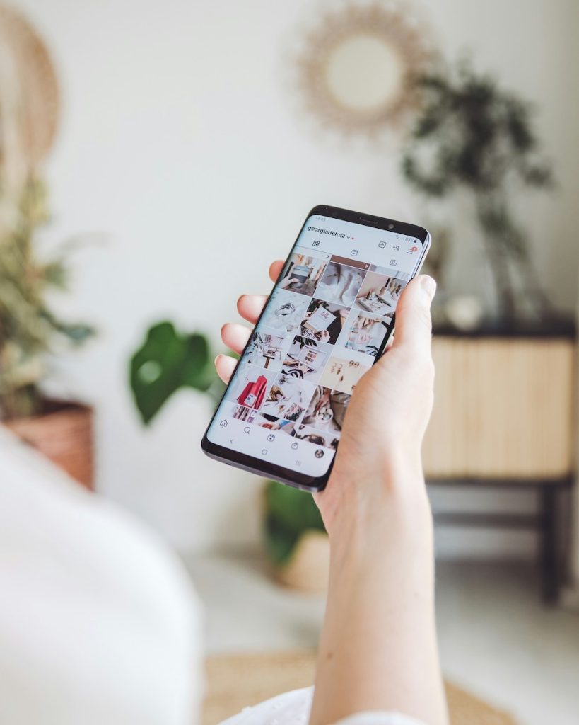 Instagram account refresh