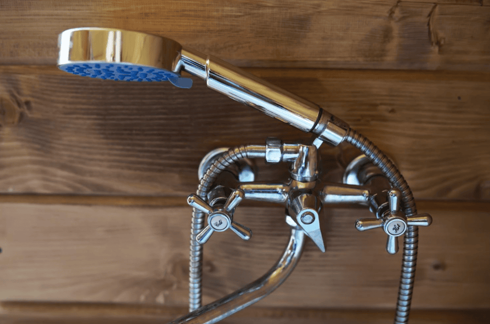 Upcycling Old Bathroom Fixtures Without Plumbing Headaches
